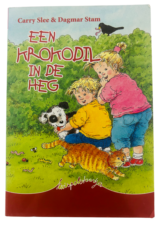 Een krokodil in de heg