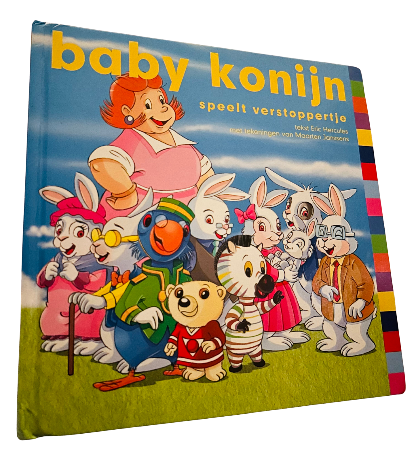 Hoteldebotel - Baby konijn speelt verstoppertje