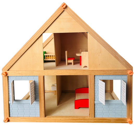 Wooden Doll House with dolls, furniture and clothes