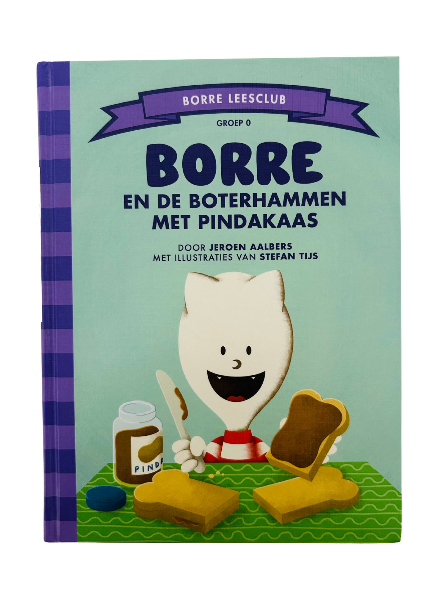 Borre en de boterhammen met pindakaas